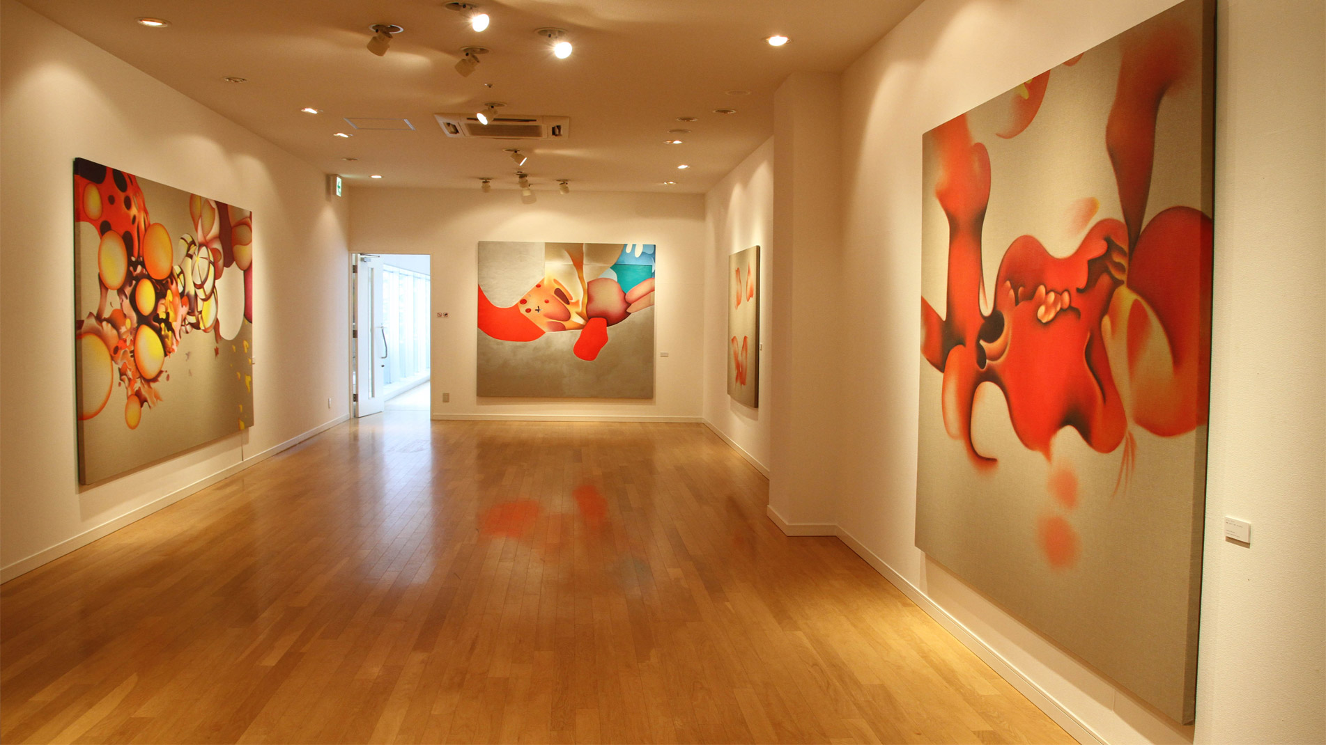 Exposition de l'artiste Guillaume Bottazzi au Musée International d'Art Miyanomori, Sapporo, Japon