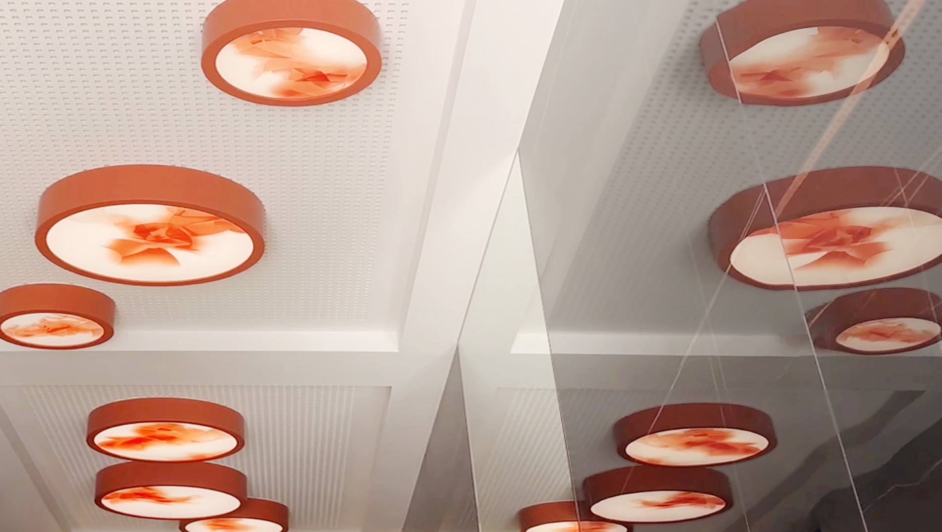 Installation lumineuse de Guillaume Bottazzi à Neuilly-sur-Seine, Grand Paris