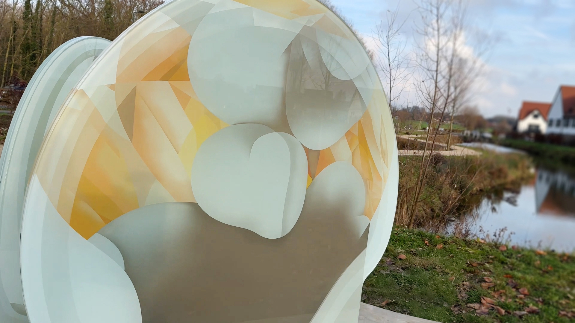 Public art: sculpture designed by Guillaume Bottazzi in Bondues, France