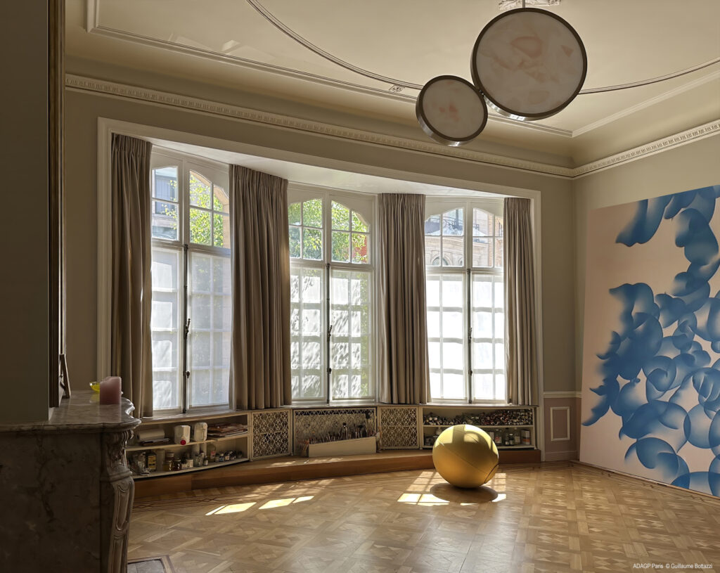 Guillaume Bottazzi - House of Création : La Libre Belgique newspaper “Guillaume Bottazzi’s luminous works to replace antidepressants?
